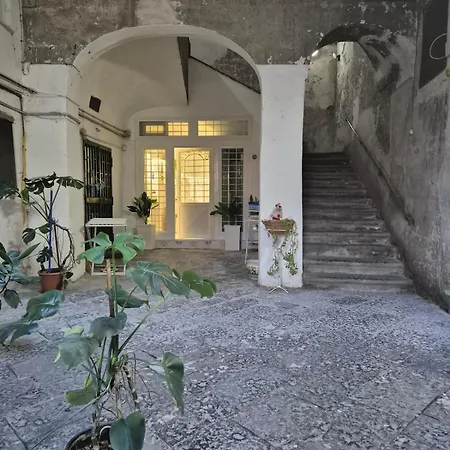 Casa D'anto-700 Borbonico