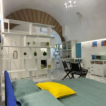 Appartement Casa D'anto-700 Borbonico Napels